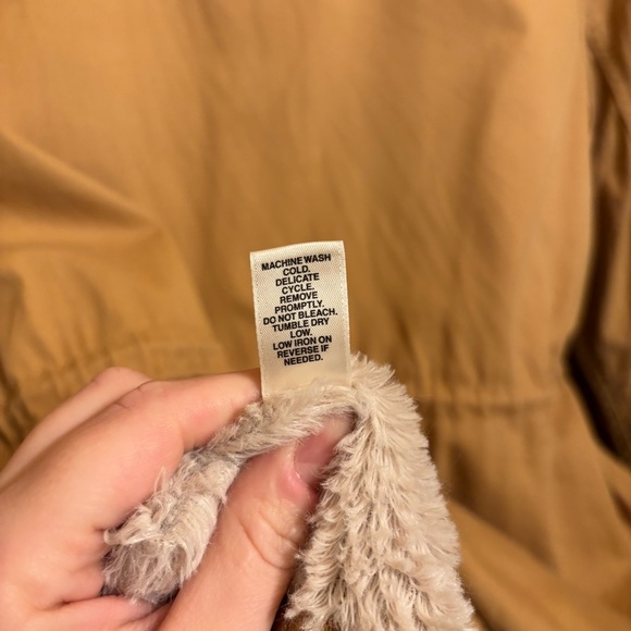 Women’s Versona Fur Lined Cargo Jacket, Size L, 100% Cotton - Picture 10 of 11